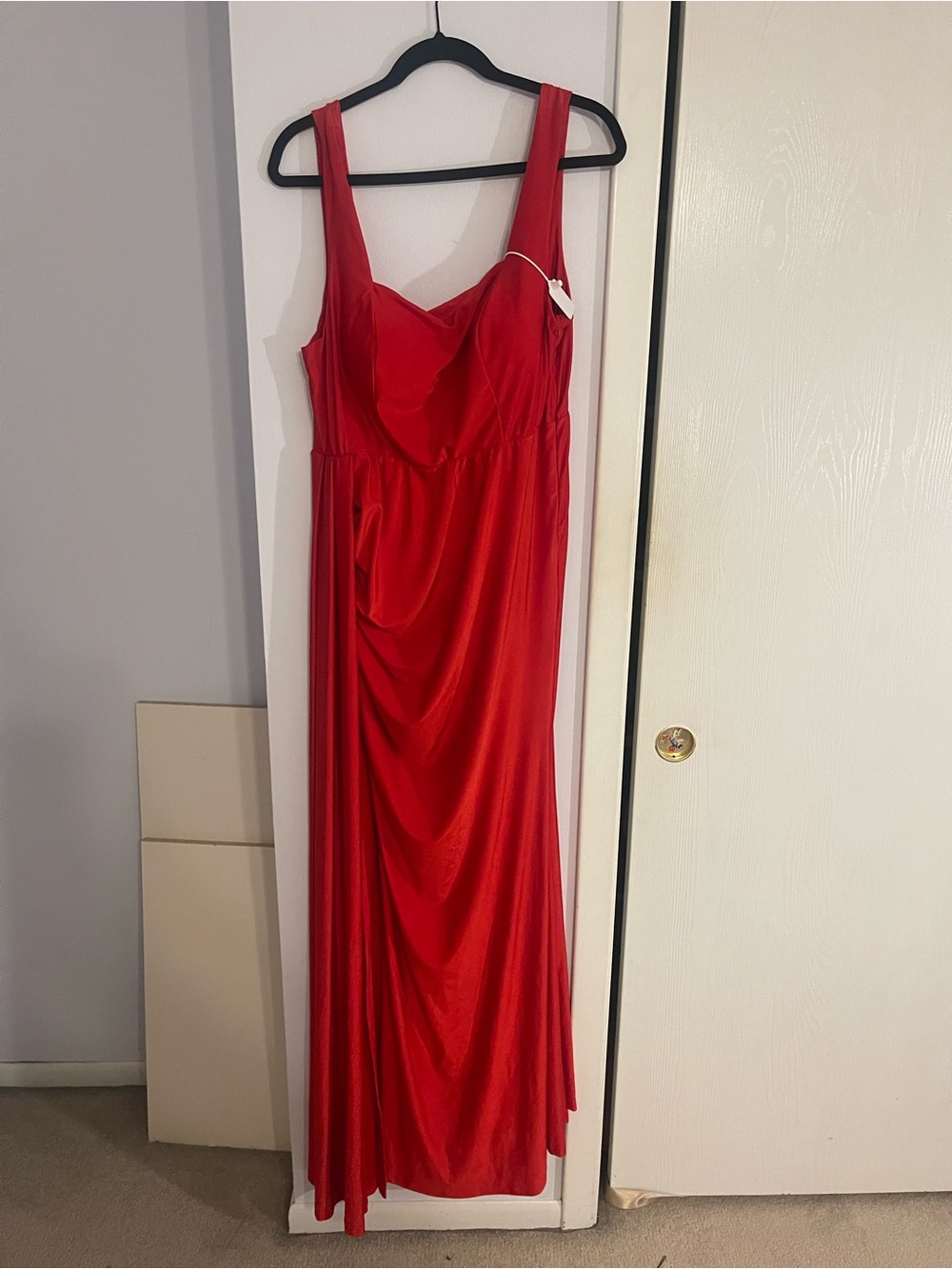 SHEIN Red Square-Neck Maxi Evening Dress - Picture 6 of 6